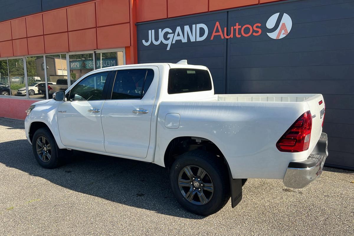 Toyota Hilux 2.4 D4-D 150 BVA LEGENDE