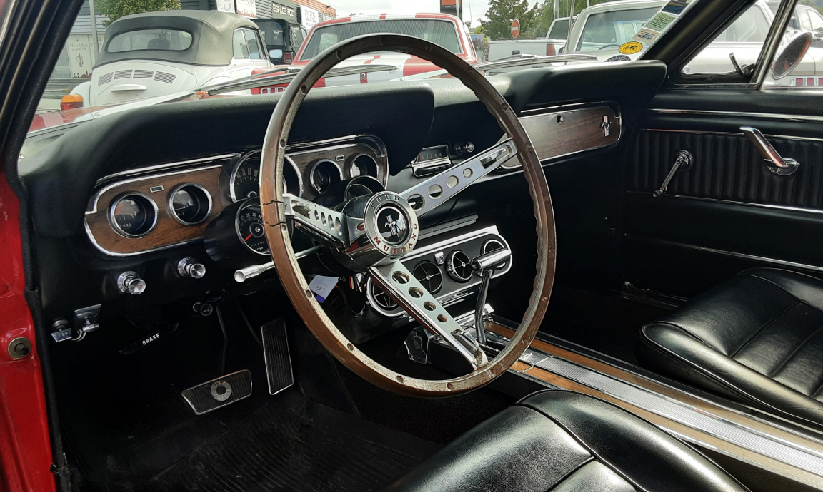 Ford Mustang - CABRIOLET ROUGE CODE A GT 1966